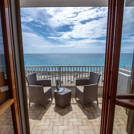 Casa Vacanze Alisea Apartment *